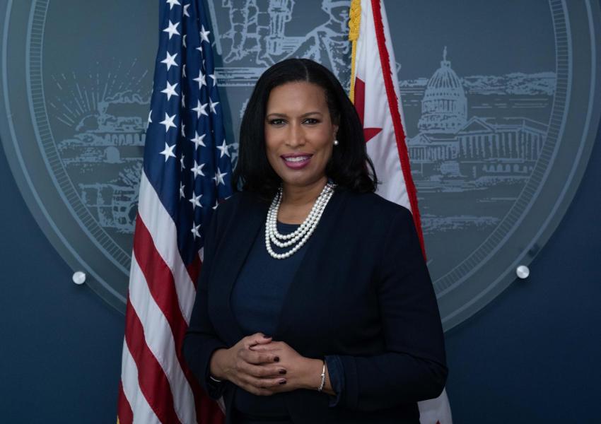 MMB Headshot 2024 Mayor Muriel Bowser